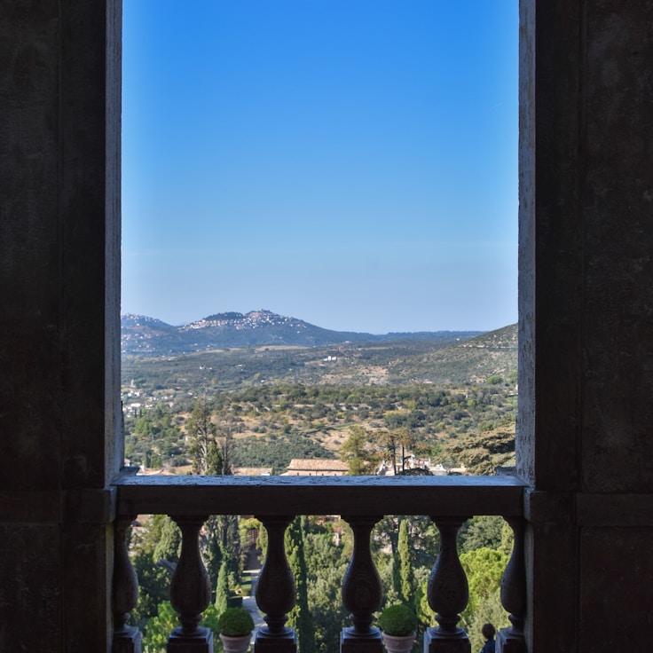Outdoor terrace seating suitable for families in Toronto